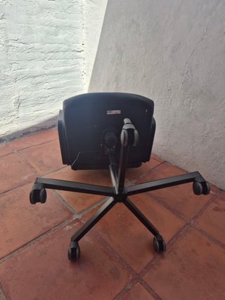 Silla de oficina IKEA RENBERGET Negra