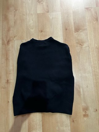 Jersey Negro Pull&Bear Talla XS