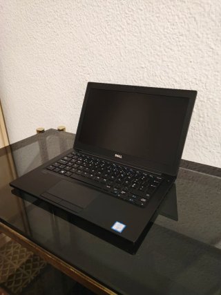 Portátil Dell i5 12GB RAM 256GB SSD FHD