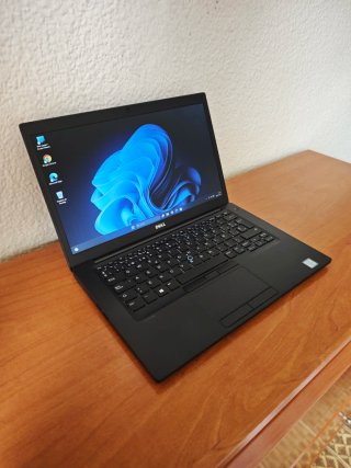 Portátil Dell i5 Gen 8 FHD 16GB RAM 256GB SSD