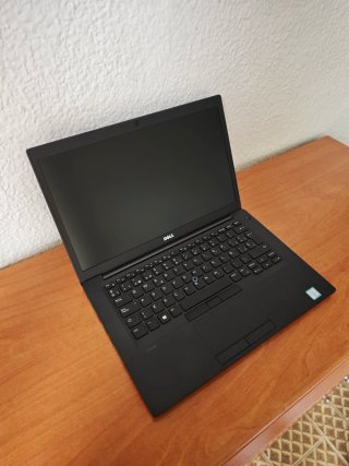 Portátil Dell i5 Gen 8 FHD 16GB RAM 256GB SSD
