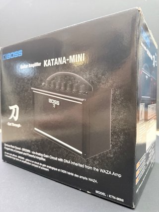Boss Katana Mini Amplificador Guitarra