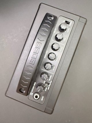 Boss Katana Mini Amplificador Guitarra