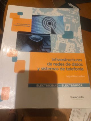 Infraestructuras de redes de datos y sistemas d...
