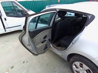 Pinza renault 410018218r megane iii berlina 141047