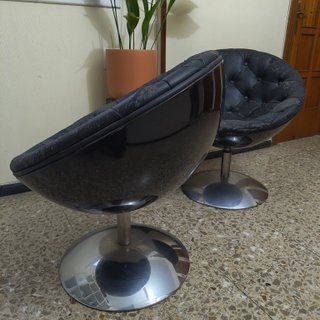 Dos sillones de diseño para retapizar. No ikea
