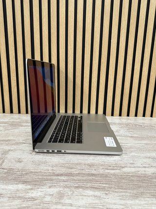 MacBook Pro 15" 2014 i7 16GB 500GB