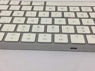 teclado alfanumerico apple a1644
