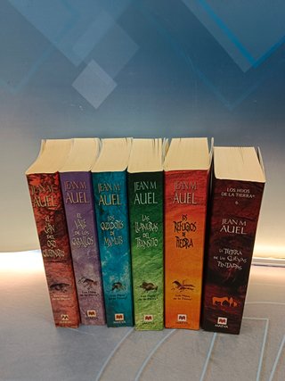 Jean M. Auel, Los hijos de la tierra. Completa. 6 tomos. El clan del oso cavernario