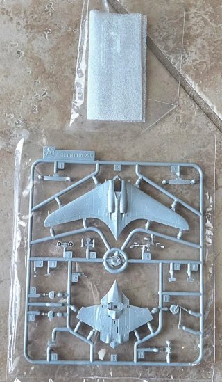 Zukei-Mura Horten Ho 229 (1/72 & 1/144)