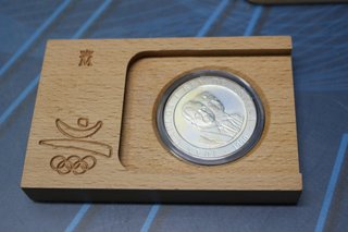 Moneda de 2000 pesetas en plata. 1990 Emblema Oficial. FDC. Barcelona'92.