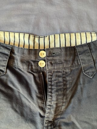 Pantalones cortos Reebok grises