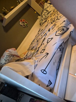 Cama nido con escritorio integrado
