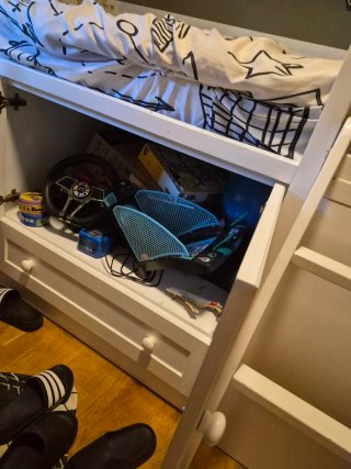 Cama nido con escritorio integrado