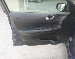 Nissan piloto trasero pulsar (c13) acenta 403743