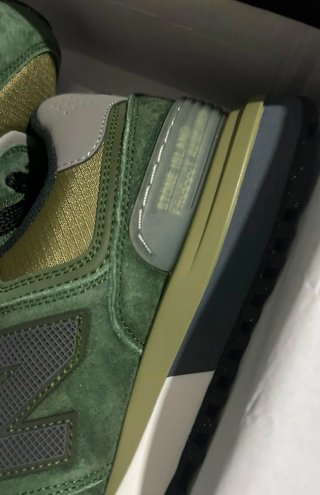 New Balance x Stone Island Talla 43