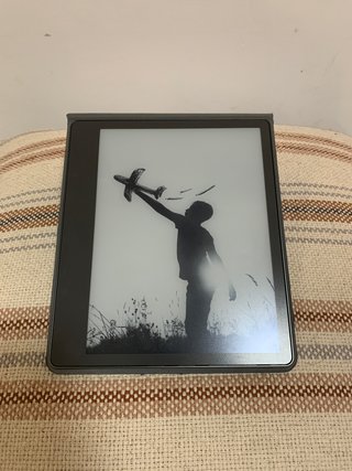 Kindle Scribe 64GB + Lápiz Premium + accesorios
