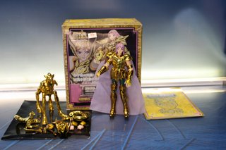 Figura de acción Saint Cloth Myth, Aries Gold. Bandai 2005. Saint Seiya/Caballeros del Zodiaco.