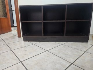 Parete attrezzata + madia + scomparti + tavolo