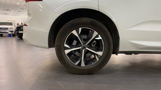 VOLVO XC60 2.0 B5 P MHEV CORE AUTO 4WD 5P