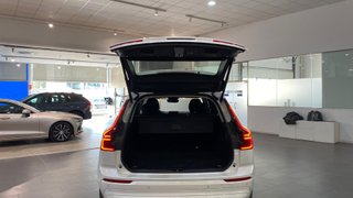 VOLVO XC60 2.0 B5 P MHEV CORE AUTO 4WD 5P