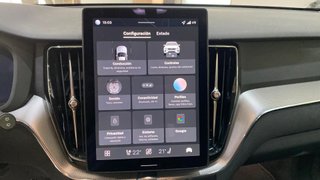 VOLVO XC60 2.0 B5 P MHEV CORE AUTO 4WD 5P