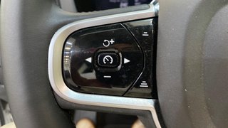 VOLVO XC60 2.0 B5 P MHEV CORE AUTO 4WD 5P