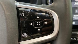 VOLVO XC60 2.0 B5 P MHEV CORE AUTO 4WD 5P