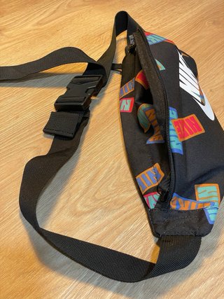 Riñonera Nike Multicolor
