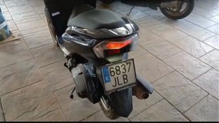 Yamaha Tricity 125 Negra