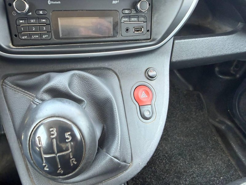 Renault Kangoo 2019, foto 35