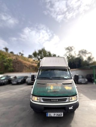 122082 puerta delantera izquierda iveco daily 2.3