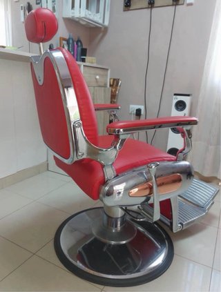 SILLÓN DE BARBERO ROJO PROFESIONAL