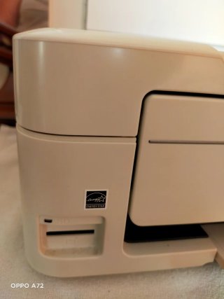 Stampante Epson bianca