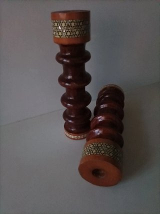 Candelabros de madera artesanales
