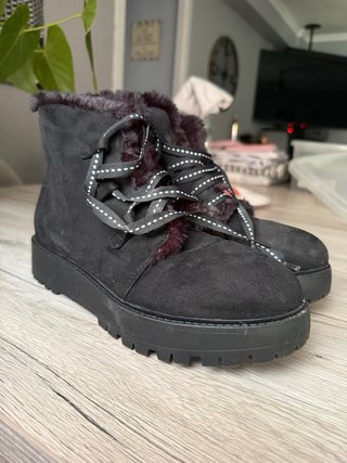 Botas de invierno negras con forro