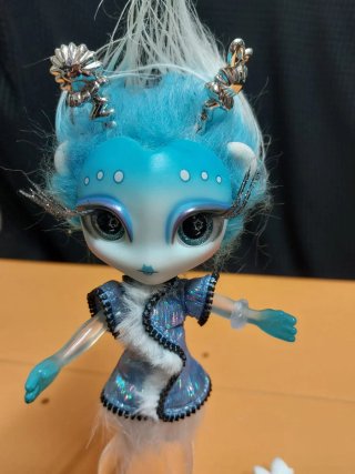 Nova Stars Anne Arctic Muñeca