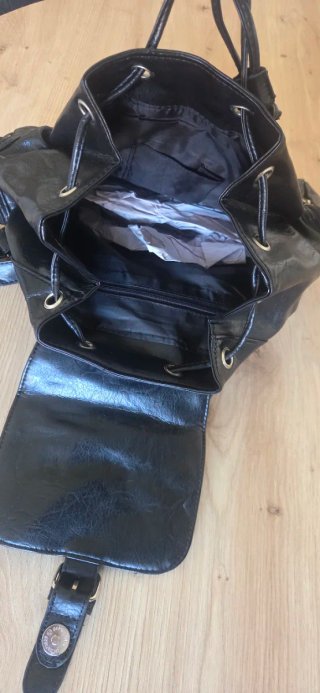 Mochila  Negra Multibolsillos
