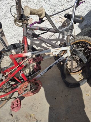 Bicicleta BMX Panther Roja y Blanca
