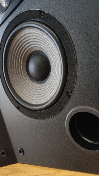 Altavoces JBL