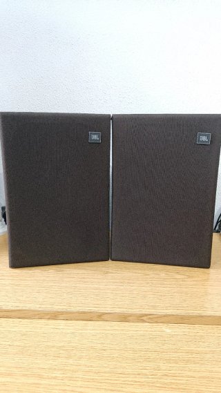 Altavoces JBL