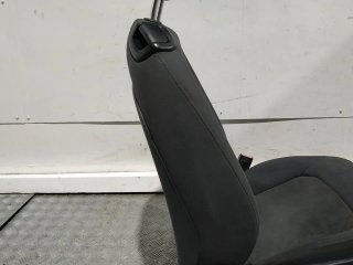 Asiento delantero derecho AUDI A3 (8VK)