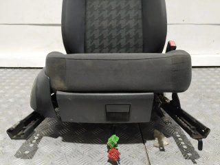 Asiento delantero derecho AUDI A3 (8VK)