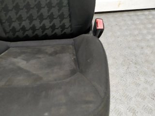 Asiento delantero derecho AUDI A3 (8VK)