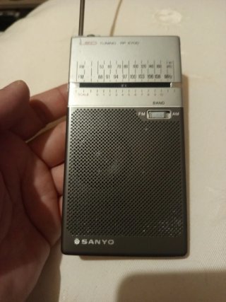 Radio Sanyo RP 6700 AM/FM Vintage