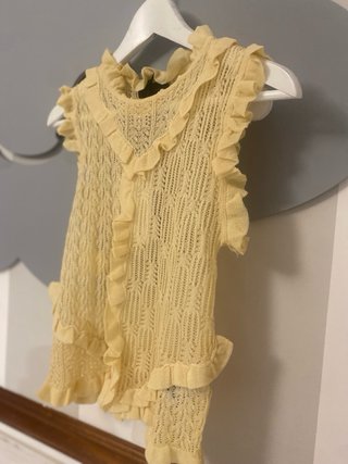 Top Zara volantes sin estrenar Talla S