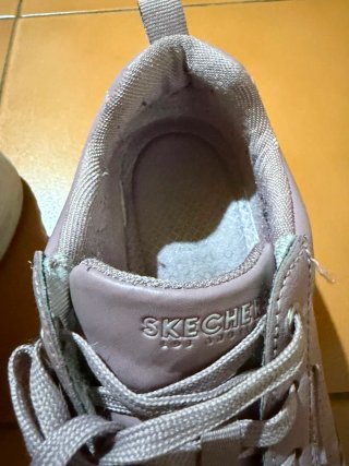 Scarpe Skechers rosa viola con lacci