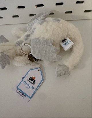 Peluche Dragón Blanco Alas Plateadas