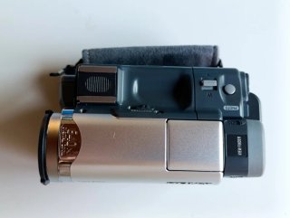 Sony Handycam DCR-HC14E videocamera