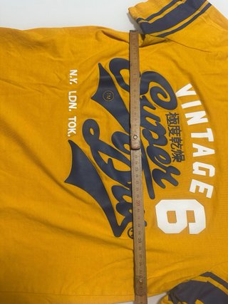 T-shirt Superdry Vintage Gialla